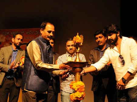 ಹಲವು ಅದ್ಭುತ ಕ್ಷಣಗಳಿಗೆ ಸಾಕ್ಷಿಯಾದ 'ಪಾಪ' ಕಿರುಚಿತ್ರದ ಮೊದಲ ಪ್ರೀಮಿಯರ್