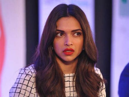 ದೀಪಿಕಾ ಪಡುಕೋಣೆ ಮೇಲೆ ಆಸಿಡ್ ದಾಳಿ ಆಗುತ್ತಂತೆ.!