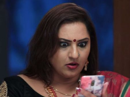 ಸಿತಾರ ದೇವಿ, ದೀಪಿಕಾ ಜುಟ್ಟು ರಾಣಿ ಕೈಯಲ್ಲಿ: ಇನ್ಮೇಲಿದೆ ಹಬ್ಬ.!