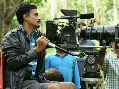 ಸ್ಟಾರ್ಸ್ ಅಂದ ಚೆಂದ ಹೆಚ್ಚಿಸಿದ್ದ ಛಾಯಾಗ್ರಾಹಕ ವಿಷ್ಣುವರ್ಧನ್ ವಿಧಿವಶ