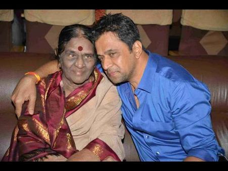 ನನ್ನ ಮಗ ಇಲ್ಲದಿದ್ದಾಗ ಶ್ರುತಿ ಮನೆಗೆ ಬಂದಿದ್ದೇಕೆ.? ಸರ್ಜಾ ತಾಯಿ ಕೆಂಡಾಮಂಡಲ