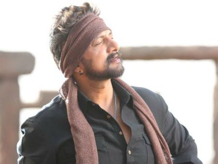 ಪೈಶಾಚಿಕ ಕೃತ್ಯವನ್ನ ನಿಲ್ಲಿಸಿ ಎಂದು ಅಭಿಮಾನಿಗಳ ಬಳಿ ಮನವಿ ಮಾಡಿದ ಸುದೀಪ್