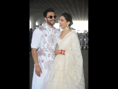 ಮದುವೆ ಬಳಿಕ ಬೆಂಗಳೂರಿಗೆ ಆಗಮಿಸಿದ ದೀಪಿಕಾ - ರಣ್ವೀರ್ ಜೋಡಿ