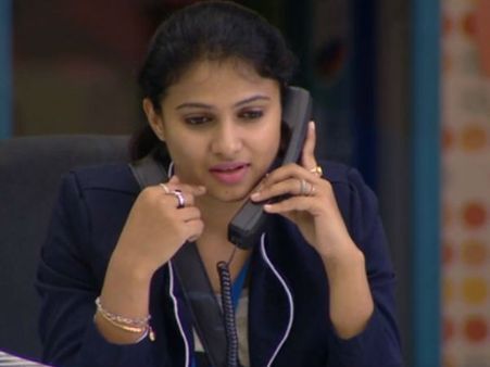 ಕವಿತಾ ಮೇಲೆ ಪ್ರಶ್ನೆಗಳ ಸುರಿಮಳೆ: ಕ್ಷಮೆ ಕೇಳಿ ಕೇಳಿ ಸುಸ್ತಾದ 'ಚಿನ್ನು'.!