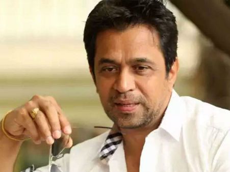 ಕಬ್ಬನ್ ಪಾರ್ಕ್ ಪೊಲೀಸರ ಎದುರು ವಿಚಾರಣೆಗೆ ಹಾಜರಾದ ಸರ್ಜಾ