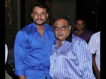 ಅಂಬಿ ಅಂತ್ಯಕ್ರಿಯೆಗೆ ವಿದೇಶದಿಂದ ಬರ್ತಾರಾ 'ಯಜಮಾನ'.?