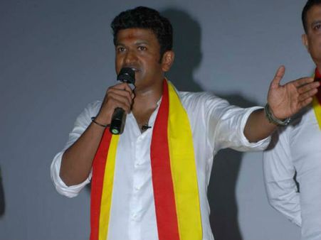 ಅಭಿಮಾನಿಗಳಿಗಾಗಿ ಸಿಡಿದೆದ್ದಿದ್ದ ಪವರ್ ಸ್ಟಾರ್.! ಅಪ್ಪು ವಾರ್ನ್ ಮಾಡಿದ್ದು ಯಾರಿಗೆ.?