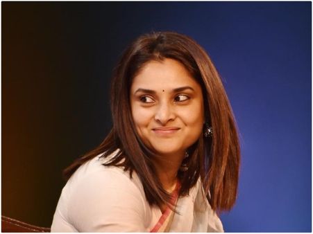 ರಮ್ಯಾ ಅಭಿಮಾನಿಗಳ ಅರ್ಥಪೂರ್ಣ ಹುಟ್ಟುಹಬ್ಬ ಆಚರಣೆ