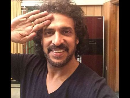 'ಕೆಜಿಎಫ್' ಟ್ರೈಲರ್ ನೋಡಿ ಉಪೇಂದ್ರ ಕಾಲೆಳೆದ ಅಭಿಮಾನಿ
