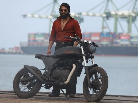 ನೂರು ಕೋಟಿ ಕ್ಲಬ್ ಗೆ 'ಕೆಜಿಎಫ್': ಎಲ್ಲಿಂದ ಎಷ್ಟು ಹಣ ಬಂತು.?