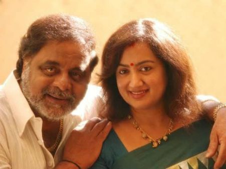 ಅಂಬಿ ಇಲ್ಲದ ವಿವಾಹ ವಾರ್ಷಿಕೋತ್ಸವ : ಚೂರಾಗಿದೆ ಸುಮಲತಾ ಹೃದಯ