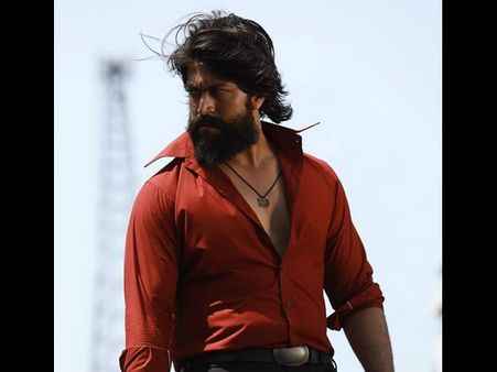 ಟ್ವಿಟ್ಟರ್ ನಲ್ಲಿ ಯಶ್ ಹೆಸರು ಬದಲಾವಣೆ: ಕೆಲವರು ಟೀಕೆ, ಕೆಲವರು ಬೆಂಬಲ