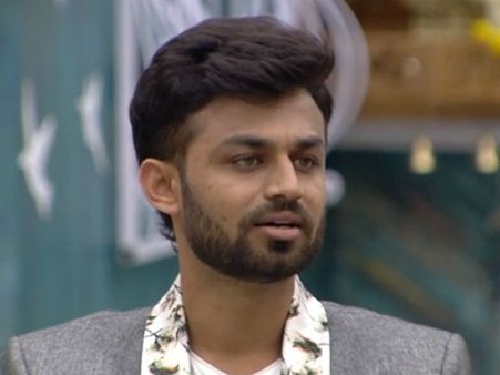 'ಬಿಗ್ ಬಾಸ್' ನಿಮ್ಗೆ ತಲೆ ಕೆಟ್ಟಿದ್ಯಾ.? ಹೋಗಿ ಹೋಗಿ ಡವ್ ರಾಜನ್ನ ಗೆಲ್ಸಿದ್ದೀರಲ್ಲ.! ಅನ್ನದಾತರಿಗೆ ಅವಮಾನ.!