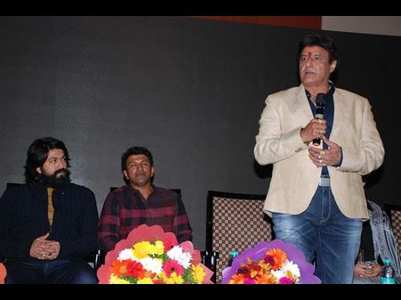 ಬೆಂಗಳೂರಿಗೆ ಬಂದಿದ್ದ ಬಾಲಯ್ಯಗೆ ಪತ್ರಕರ್ತರು ಕೇಳಿದ 2 ಪ್ರಶ್ನೆ ಇಷ್ಟವಾಗಲಿಲ್ಲ.!