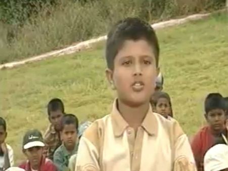 ಈ ವಿಡಿಯೋದಲ್ಲಿರುವ ಪುಟ್ಟ ಬಾಲಕ ಈಗ ದೊಡ್ಡ ಸ್ಟಾರ್.!