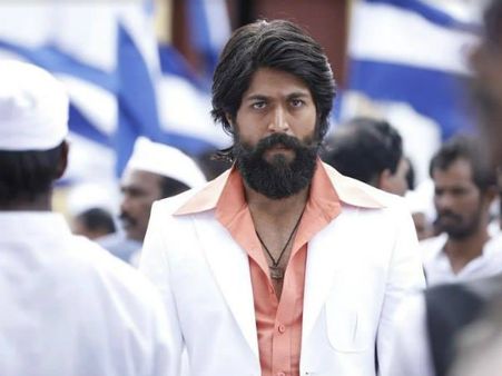 ಯಶ್ ಅಭಿಮಾನಿ ಆತ್ಮಹತ್ಯೆಗೆ ಯತ್ನ : ಸಾವು ಬದುಕಿನ ನಡುವೆ ಹೋರಾಟ