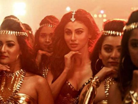 ಬರೋಬ್ಬರಿ 100 ಮಿಲಿಯನ್ ಹಿಟ್ಸ್ ಪಡೆದ 'ಕೆಜಿಎಫ್' ಹಾಡು