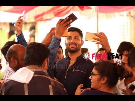 ಪ್ರೇಮಿಗಳ ದಿನಕ್ಕೆ ಅಂಬಿ ಪುತ್ರ ಅಭಿಷೇಕ್ ರಿಂದ ದೊಡ್ಡ ಗಿಫ್ಟ್: ಏನದು.?