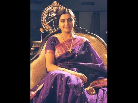 ಮೂವರು ಅಪ್ರಾಪ್ತರಿಗೆ ಕಿರುಕುಳ: ನಟಿ ಭಾನುಪ್ರಿಯಾ ವಿರುದ್ಧ ದೂರು ದಾಖಲು