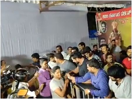 ವಿಡಿಯೋ : ಅಭಿಮಾನಿಗಳ ಜೊತೆ ದರ್ಶನ್ ಹುಟ್ಟುಹಬ್ಬ ಆಚರಣೆ