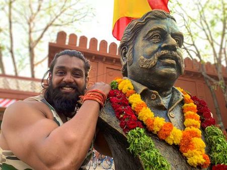 ಧ್ರುವ 'ಪೊಗರು' ಚಿತ್ರದಲ್ಲಿ ರೆಬೆಲ್ ಸ್ಟಾರ್ ಗೆ ವಿಶೇಷ ಸ್ಥಾನ