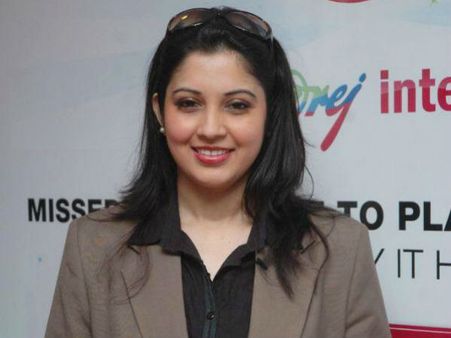 'ಹಣ ನೀಡಿ ಹಿಂಸೆ ನೀಡಿದ್ದಾರೆ' : ನಟನ ಮೇಲೆ ವಿಜಯಲಕ್ಷ್ಮಿ ಆರೋಪ!