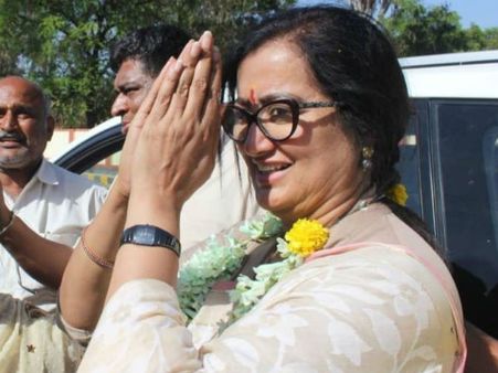 ಅಂಬಿ ಸತ್ತಾಗ ಜೊತೆಗಿದ್ದ ಆ ನಾಲ್ಕು ಜನ ಈಗ ಸುಮಲತಾಗೆ ಸೈನಿಕರು.!