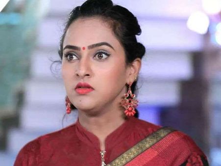 RCB ಸೋಲುತ್ತಾ ಬರುತ್ತಿರುವುದಕ್ಕೆ 'ಅಗ್ನಿಸಾಕ್ಷಿ' ಅಂತಹ ಧಾರಾವಾಹಿಗಳು ಕಾರಣ.!