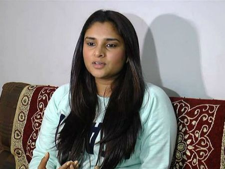 ಮೂರನೇ ಬಾರಿಯೂ ವೋಟ್ ಮಾಡದ ರಮ್ಯಾಗೆ ಕ್ಲಾಸ್ ತೆಗೆದುಕೊಂಡ ಕನ್ನಡಿಗರು