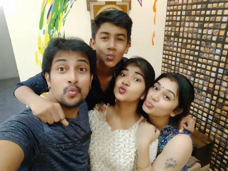 ದ್ವಿತೀಯ ಪಿಯುಸಿಯಲ್ಲಿ ಅಪ್ಪನಿಗೆ ಕೀರ್ತಿ ತಂದ ಪ್ರೇಮ್ ಪುತ್ರಿ