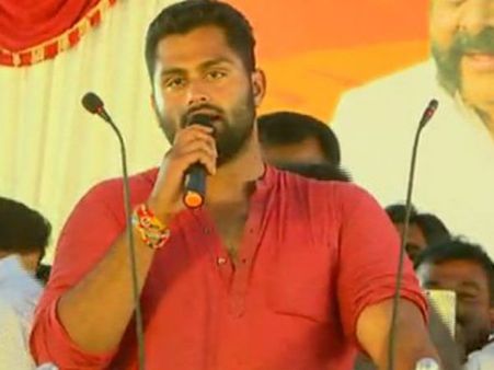 'ಅಂಬಿ ಪಾರ್ಥಿವ ಶರೀರ ಮಂಡ್ಯಗೆ ತನ್ನಿ' ಎಂದಿದ್ದು ನಾನೇ: ಅಭಿಷೇಕ್