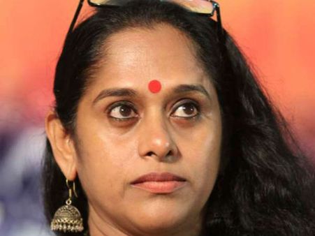 'ಅಡ್ಜೆಸ್ಟ್ ಮಾಡ್ಕೊಬೇಕು' ಎಂದ ಸಹ ನಿರ್ದೇಶಕನ ಕರ್ಮಕಾಂಡ ಬಯಲಿಗೆಳೆದ ನಟಿ