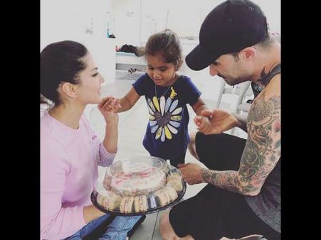 ಮದುವೆ ವಾರ್ಷಿಕೋತ್ಸವಕ್ಕೆ ಸನ್ನಿ ಲಿಯೋನ್ ಮಗಳು ಕೊಟ್ಟ ಸರ್ಪ್ರೈಸ್ ಏನು?