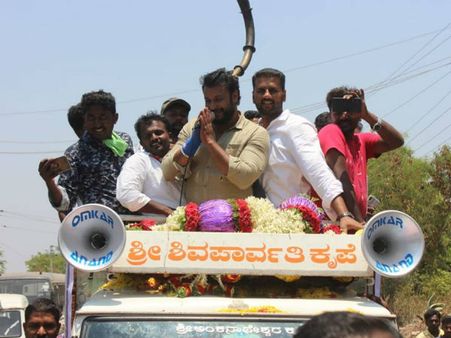 ಮಂಡ್ಯಕ್ಕೆ ವಿಶ್ರಾಂತಿ, ಬೆಂಗಳೂರಿನಲ್ಲಿ 'ಡಿ ಬಾಸ್' ಅಬ್ಬರದ ಪ್ರಚಾರ