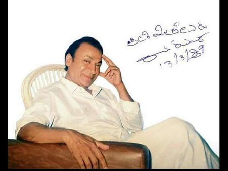 ದೇವರಂತೆ ಪ್ರತ್ಯಕ್ಷವಾದ ರಾಜ್ ರನ್ನು ನೋಡಿ ಈ ಹುಡುಗ ಕೈ ಸಿಕ್ಕ ಹಣವನ್ನೆಲ್ಲ ನೀಡಿದ್ದ!