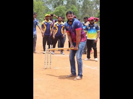 ಆಗಲೂ ಈಗಲೂ ದರ್ಶನ್ ಗೆ ಆ ಒಬ್ಬ ಕ್ರಿಕೆಟರ್ ಮಾತ್ರ ಇಷ್ಟವಂತೆ