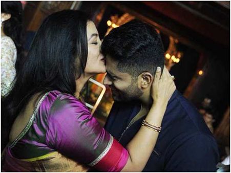 ಗೆಲುವಿನ ಹೊಸ್ತಿಲಲ್ಲಿ ಸುಮಲತಾ : ಅಭಿಷೇಕ್ ಮೊದಲ ಪ್ರತಿಕ್ರಿಯೆ