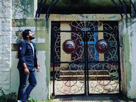 ಅಂದು ಅಪ್ಪ ಕೆಲಸ ಮಾಡಿದ ಜಾಗದಲ್ಲೇ ಇಂದು ಮಗನ ಸಿನಿಮಾ ಚಿತ್ರೀಕರಣ