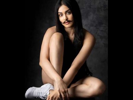 ನಗ್ನ ಫೋಟೋ ಹಾಕಿ ಸಂಚಲನ ಸೃಷ್ಟಿಸಿದ 'ರಣವಿಕ್ರಮ' ನಟಿ