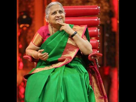 ಹೆಣ್ಣು ಮಕ್ಕಳ ಪಾಲಿಗೆ ನಿಜವಾದ 'ದಾರಿದೀಪ' ಈ ಸುಧಾಮೂರ್ತಿ