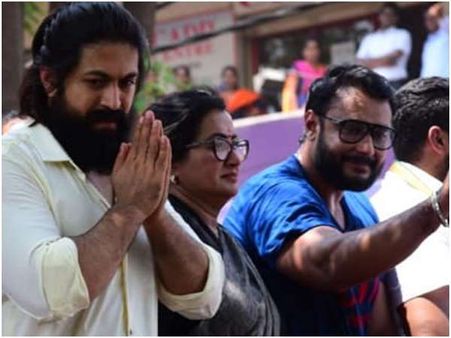 ಎಂಪಿ ಆದ ಸುಮಲತಾ ಅವರನ್ನ ದರ್ಶನ್-ಯಶ್ ಏನಂತ ಕರೀತಾರೆ?