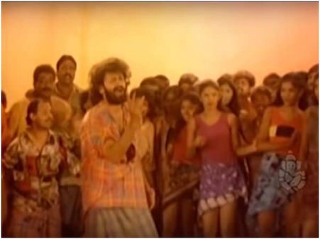 'ಸ್ವಸ್ತಿಕ್' ಚಿತ್ರದ 'ಕಲರ್ ಕಲರ್..' ಹಾಡು ಬರೆದಿದ್ದು ಈ ರೀತಿ