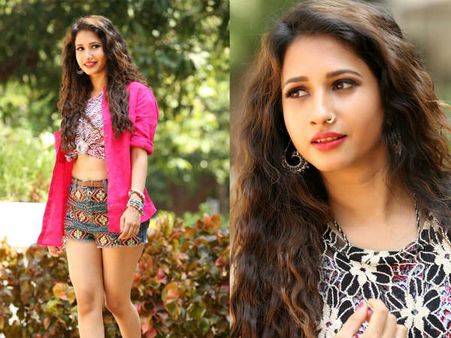 ಪುಲ್ವಾಮಾ ಹುತಾತ್ಮರಿಗೆ ಗೌರವ ಸಲ್ಲಿಸಲು ಮಾನ್ವಿತಾ ಸ್ಪೆಷಲ್ ಸಾಂಗ್