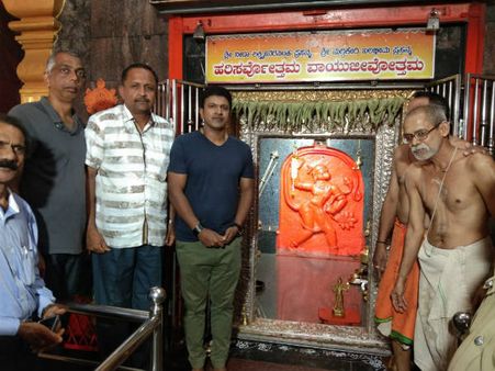 ಪವರ್ ಫುಲ್ ಹನುಮನ ಬಳಿ ಪವರ್ ಸ್ಟಾರ್ ಪುನೀತ್ ರಾಜ್ ಕುಮಾರ್