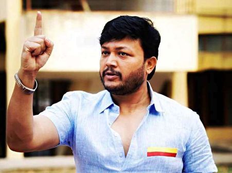 'ಗೀತಾ' ಜೊತೆ ಗಣೇಶ್ ಬ್ಯುಸಿ : ಗೋಲ್ಡನ್ ಸ್ಟಾರ್ ಕನ್ನಡಕ ಹುಡುಕಾಟ ಇನ್ನು ತಡವಾಗಲಿದೆ