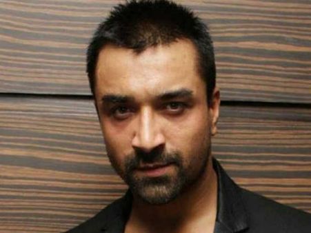 ಟಿಕ್ ಟಾಕ್ ನಲ್ಲಿ ಕೋಮು ಪ್ರಚೋದನೆ ವಿಡಿಯೋ ಮಾಡುತ್ತಿದ್ದ ಬಿಗ್ ಬಾಸ್ ನಟ ಅರೆಸ್ಟ್