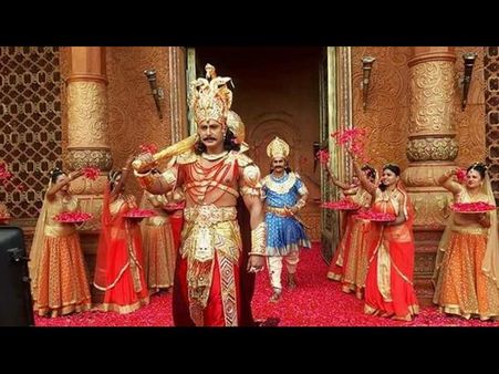 'ಕುರುಕ್ಷೇತ್ರ' ಟ್ರೈಲರ್ ಗೆ ಬಂದ ಕಮೆಂಟ್ಸ್ ಗೆ ಹೆದರಿತಾ ಚಿತ್ರತಂಡ?