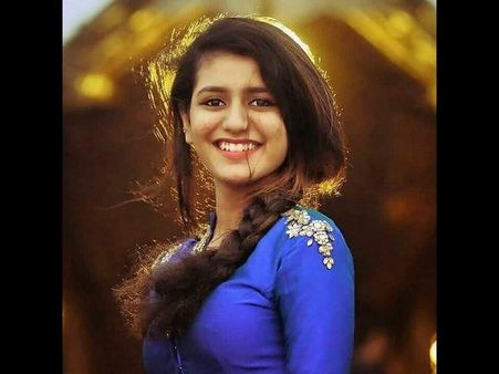 ಅಂತೂ ಕನ್ನಡಕ್ಕೆ ಬಂದೇ ಬಿಟ್ಟಳು ಕಣ್ಸನ್ನೆಯ ಸುಂದರಿ ಪ್ರಿಯಾ ವಾರಿಯರ್