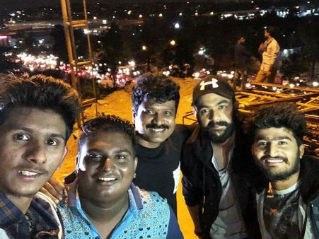 'ಏಕ್ ಲವ್ ಯಾ' ಚಿತ್ರಕ್ಕೆ ಕಾಮಿಡಿ ಕಿಲಾಡಿ, ಟಿಕಿ ಟಾಕ್ ಸ್ಟಾರ್ ಗಳು ಸಾಥ್