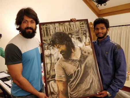 'ಅಧೀರ'ನ ಪೋಸ್ಟರ್ ವಿನ್ಯಾಸ ಮಾಡಿದ್ದು ರವಿ ಬಸ್ರೂರ್ ಸಂಬಂಧಿ